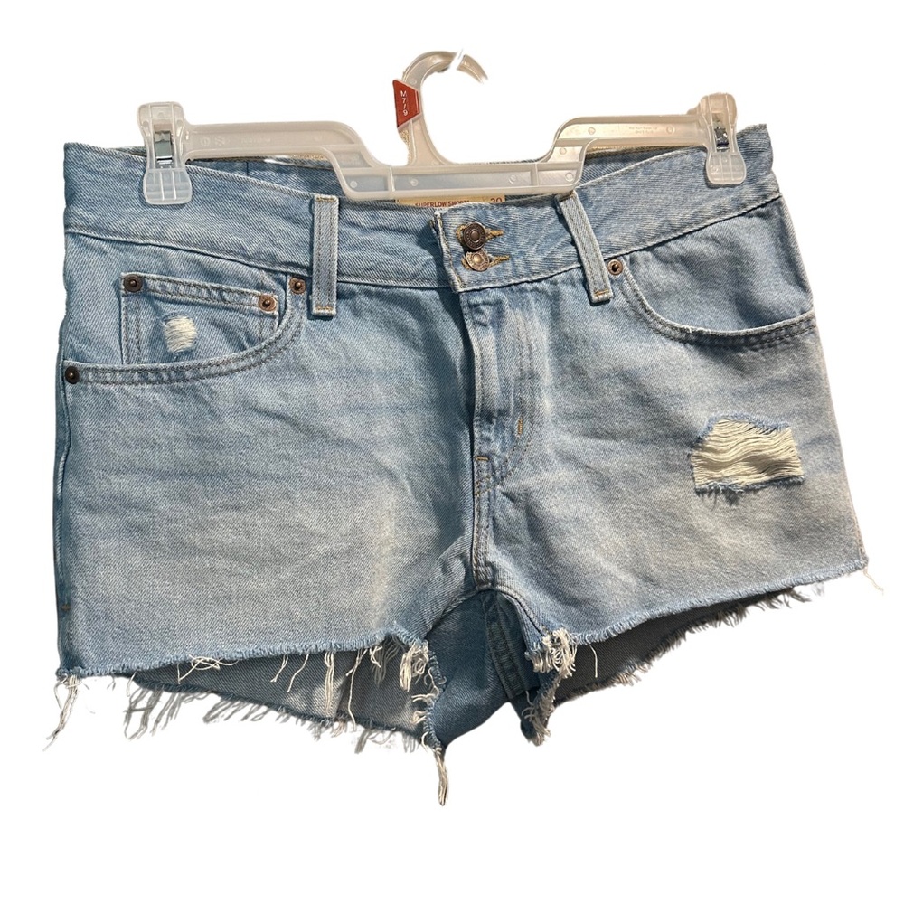 Levi’s Superlow Jean shorts